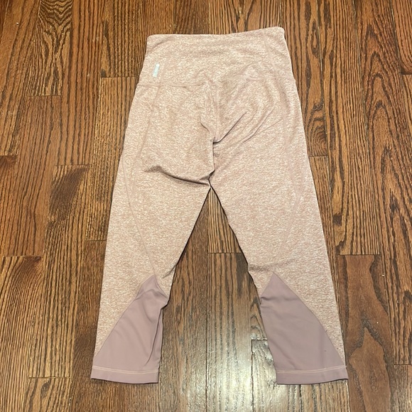 Zella Highwaisted Cropped Leggings - Picture 2 of 5